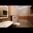 Villa restroom 3 image thumbnail